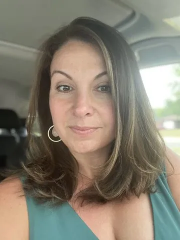 Suzanne